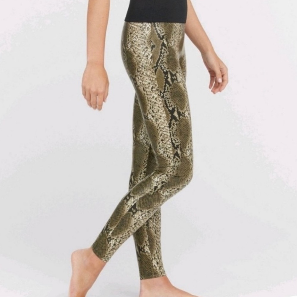 NWOT ASSETS By SPANX Snake Print Faux Leather Leggings Sz L